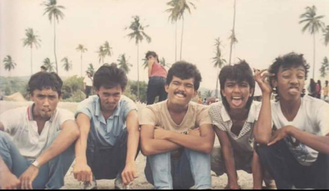 Alboem Tempo Doeloe, camping di pantai